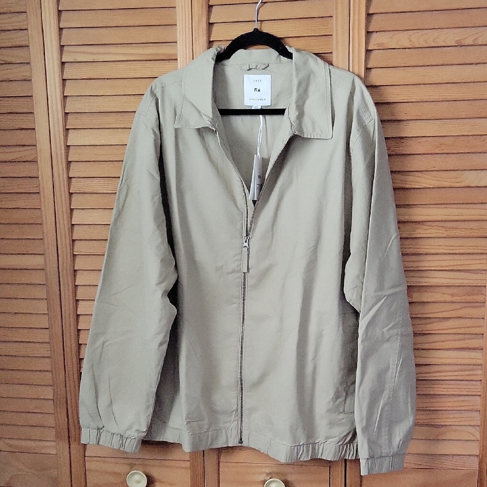 Free Assembly Mens NWT Coach Tan Pocket Cotton Twill Full Zipper Jacket Size 2XL